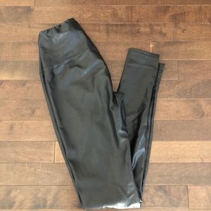Wilfred Daria faux leather leggings